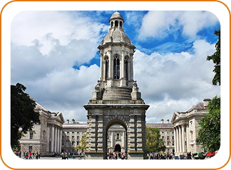 Victory Column monument with golden angel statue on top in Berlin